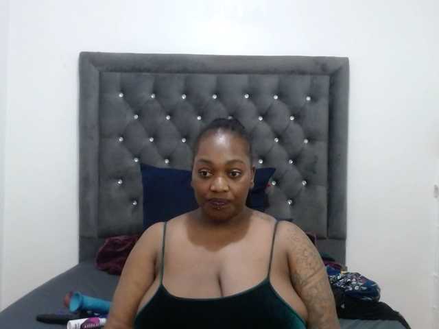 ChocSexcBeast's BongaCams show and profile