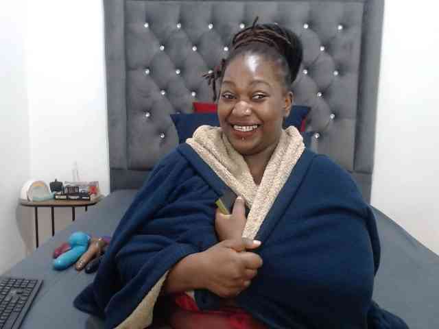 ChocSexcBeast webcam