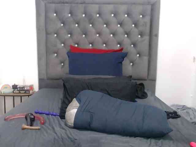 ChocSexcBeast webcam