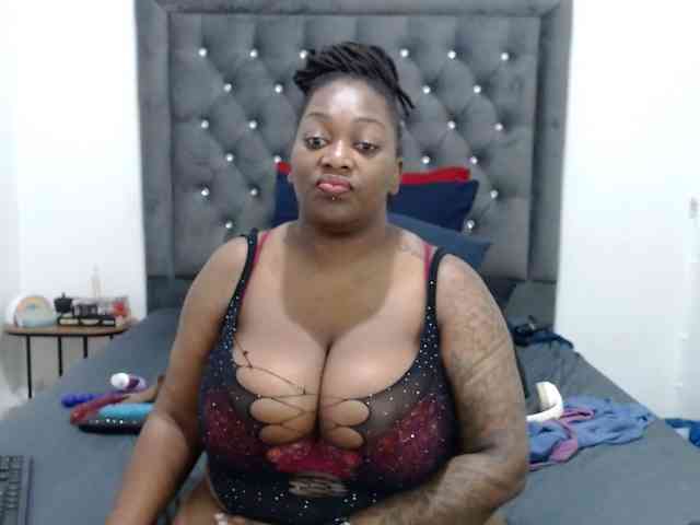 ChocSexcBeast webcam