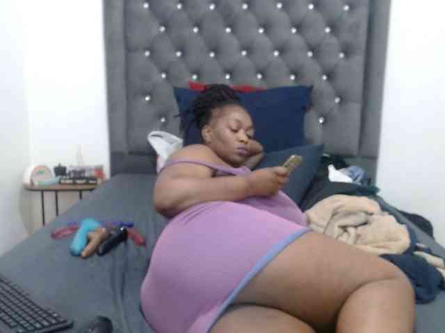 ChocSexcBeast webcam