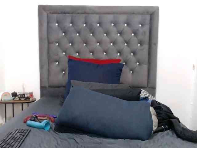 ChocSexcBeast webcam