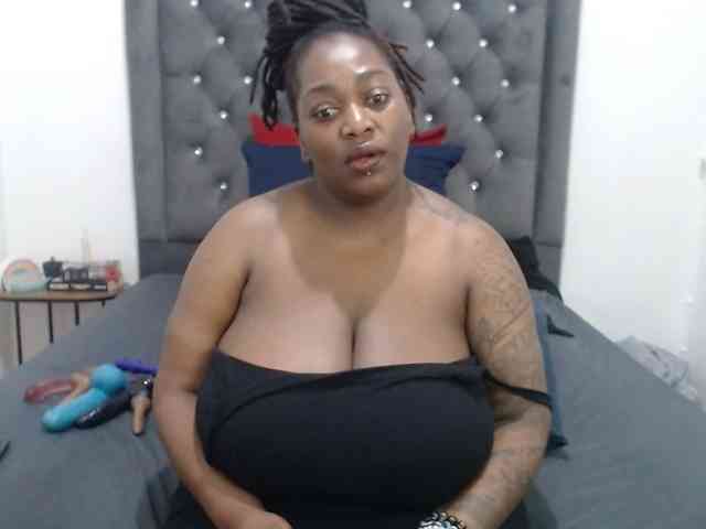 ChocSexcBeast webcam