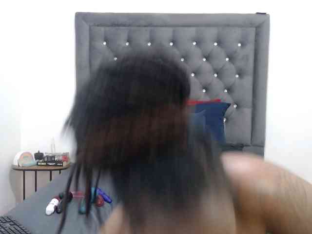 ChocSexcBeast webcam