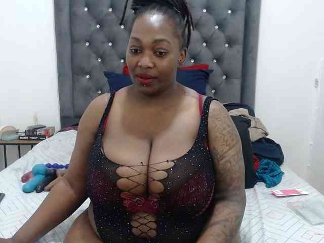 ChocSexcBeast webcam