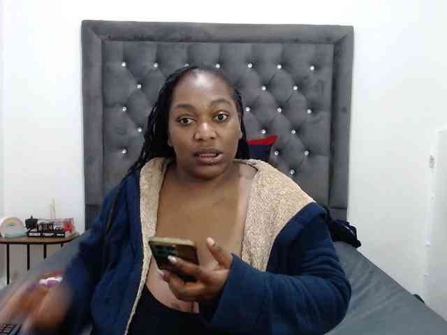 ChocSexcBeast webcam