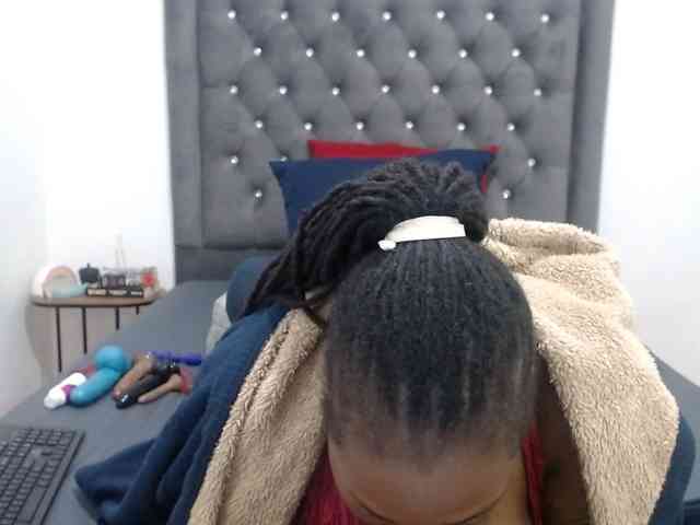 ChocSexcBeast webcam