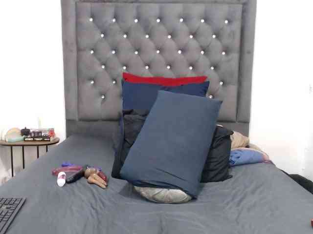 ChocSexcBeast webcam