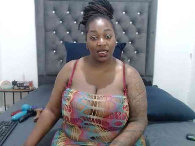 ChocSexcBeast webcam