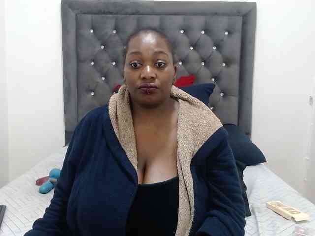 ChocSexcBeast webcam