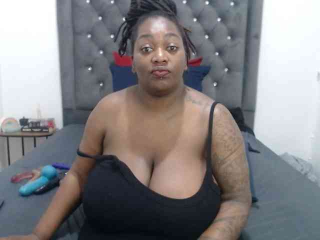 ChocSexcBeast webcam