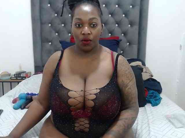 ChocSexcBeast webcam