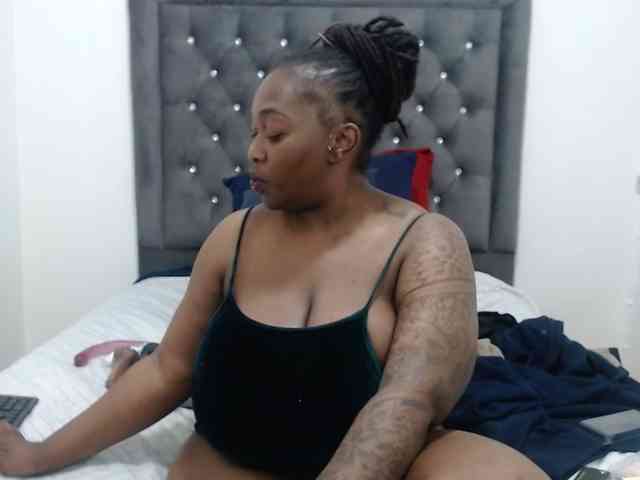 ChocSexcBeast webcam
