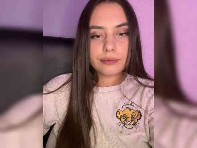 Lanacherryyyy05 webcam
