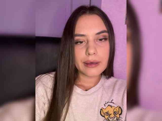 Lanacherryyyy05 webcam