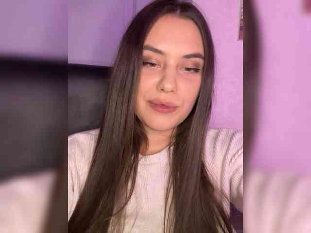 Lanacherryyyy05 webcam