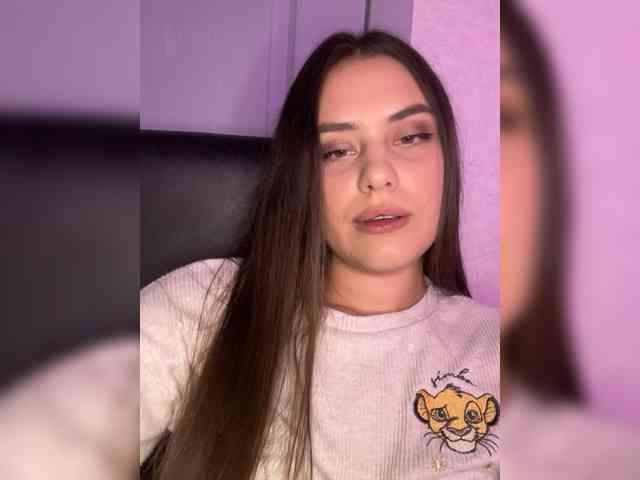 Lanacherryyyy05 webcam