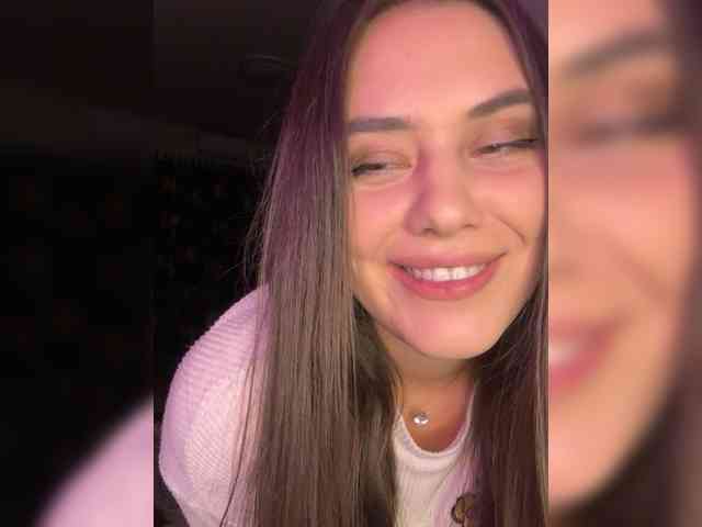 Lanacherryyyy05 webcam
