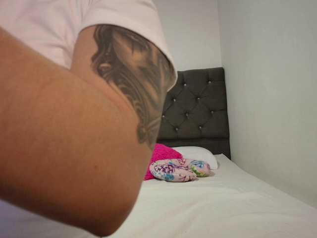 JuliianaSmit live cam profile