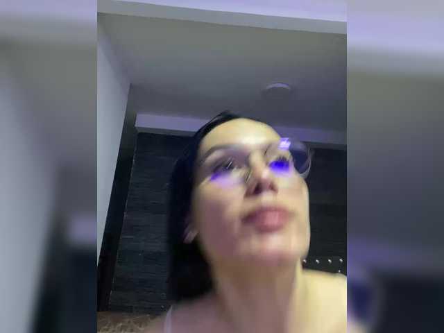 JuliianaSmit's BongaCams show and profile