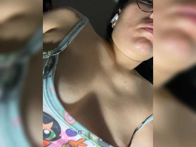 JuliianaSmit's BongaCams show and profile