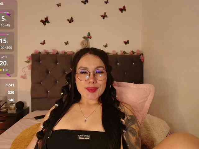 JuliianaSmit JuliianaSmit