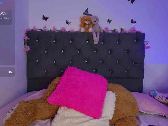 JuliianaSmit JuliianaSmit