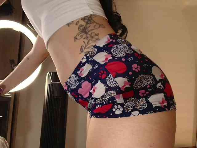 JuliianaSmit JuliianaSmit