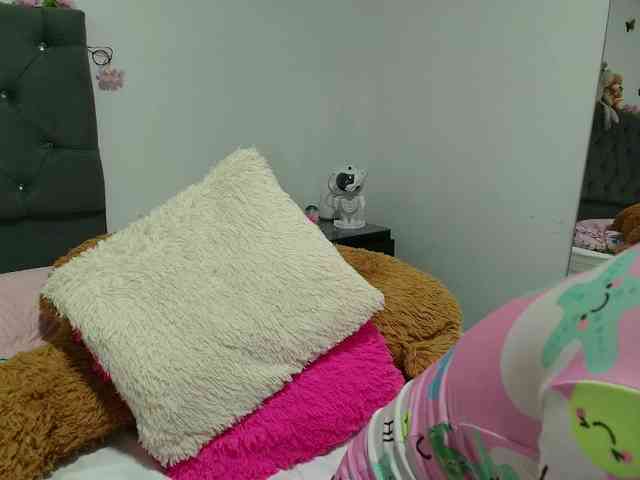 JuliianaSmit JuliianaSmit