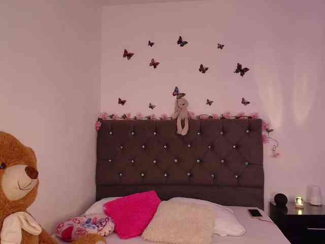 JuliianaSmit JuliianaSmit