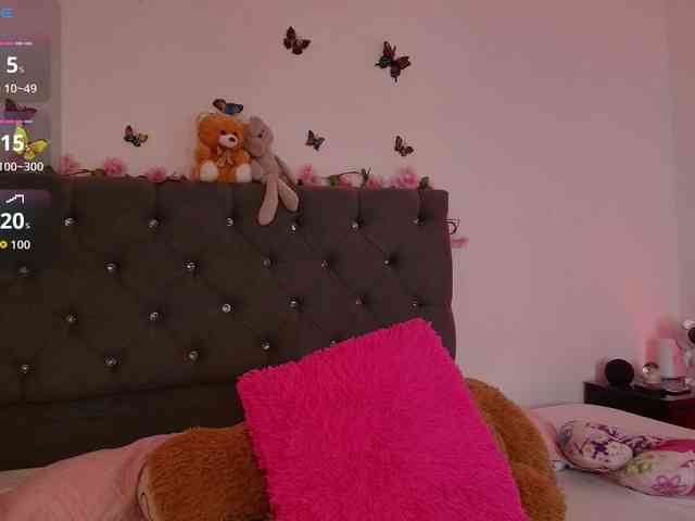 JuliianaSmit JuliianaSmit