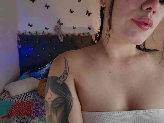 JuliianaSmit webcam