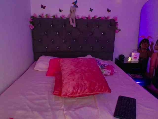JuliianaSmit webcam