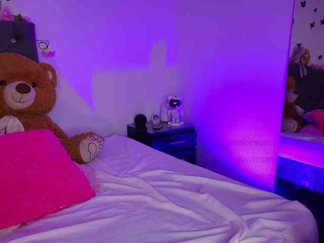 JuliianaSmit JuliianaSmit