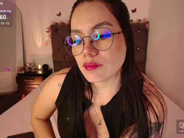 JuliianaSmit JuliianaSmit