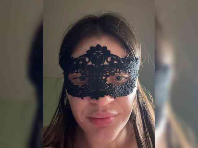 BabyfaceVixen1 Live Webcam on BongaCams