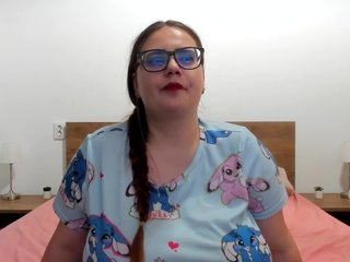 amiravyxen Porn Show