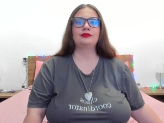 amiravyxen Porn Show