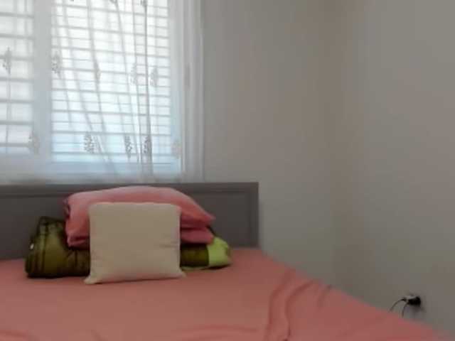 amiravyxen's BongaCams show and profile