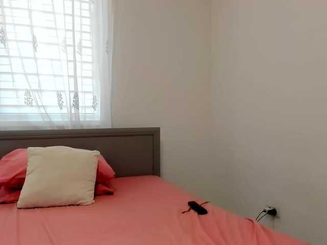 amiravyxen's BongaCams show and profile