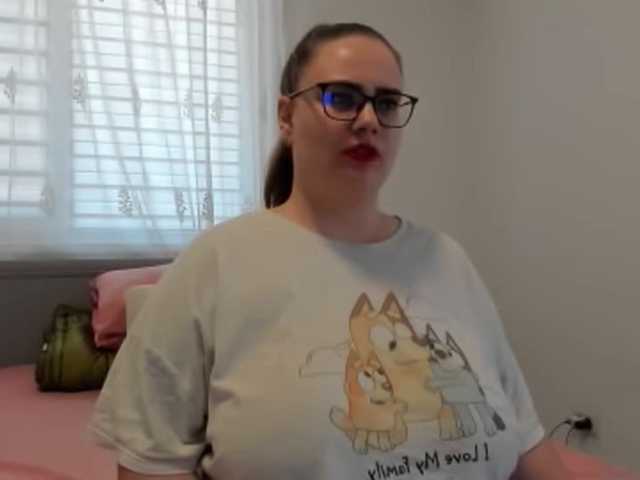 amiravyxen's BongaCams show and profile