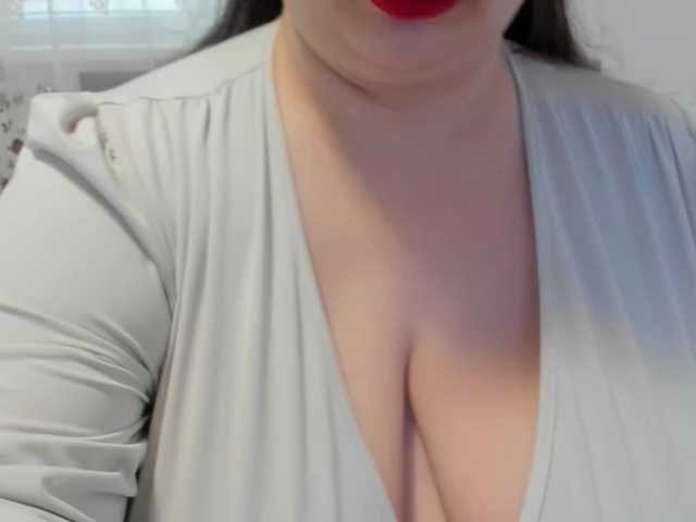 amiravyxen's BongaCams show and profile