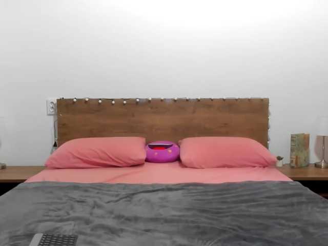 amiravyxen's BongaCams show and profile