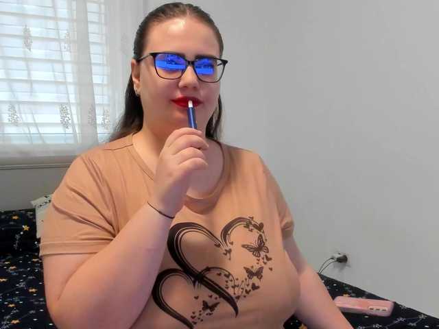 amiravyxen's BongaCams show and profile