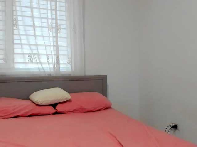 amiravyxen's BongaCams show and profile