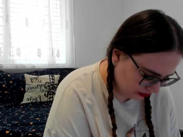 amiravyxen's BongaCams show and profile