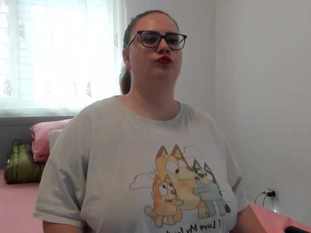 amiravyxen's BongaCams show and profile