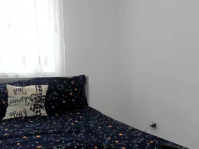 amiravyxen's BongaCams show and profile