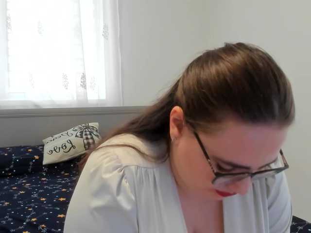 amiravyxen's BongaCams show and profile