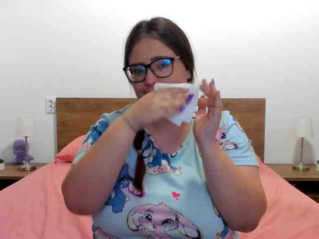 amiravyxen webcam